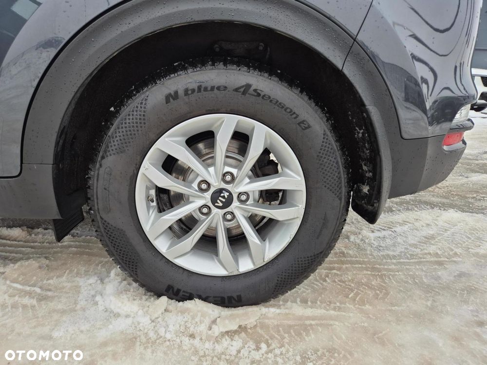 Kia Sportage 1.6 GDI S 2WD - 19