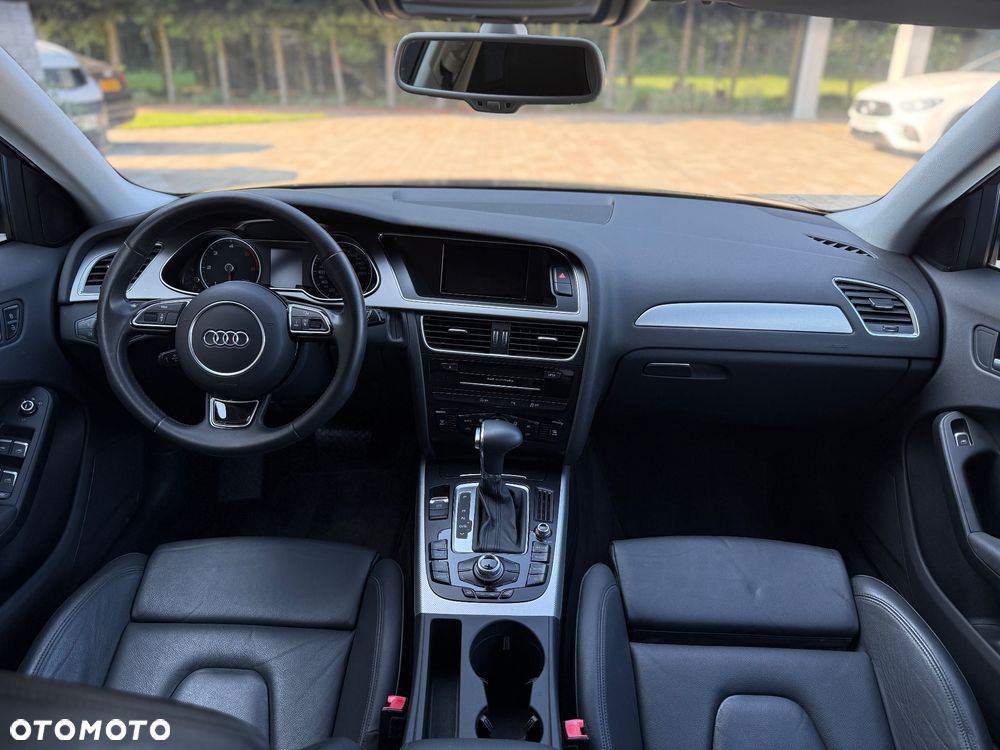 Audi A4 Avant 2.0 TDI DPF multitronic S line Sportpaket - 22