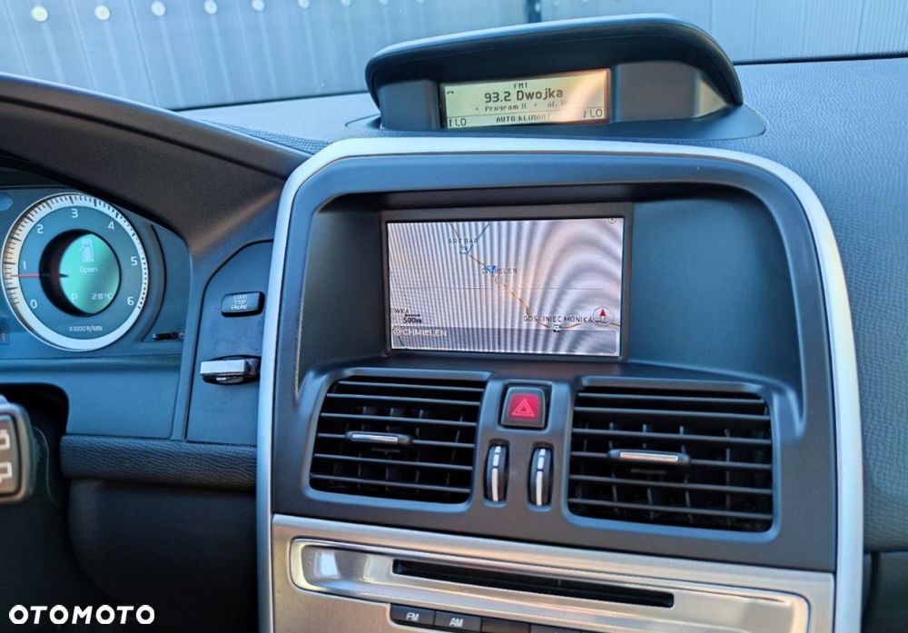 Volvo XC 60 - 23