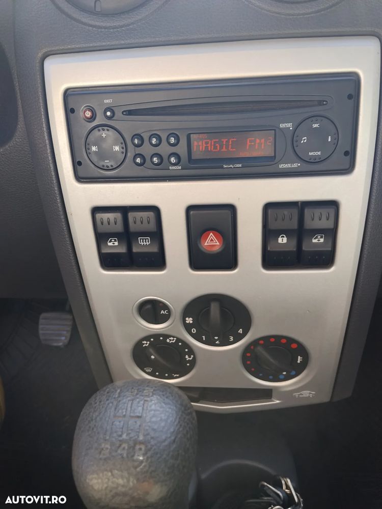 Dacia Logan 1.4 MPI Laureate - 14
