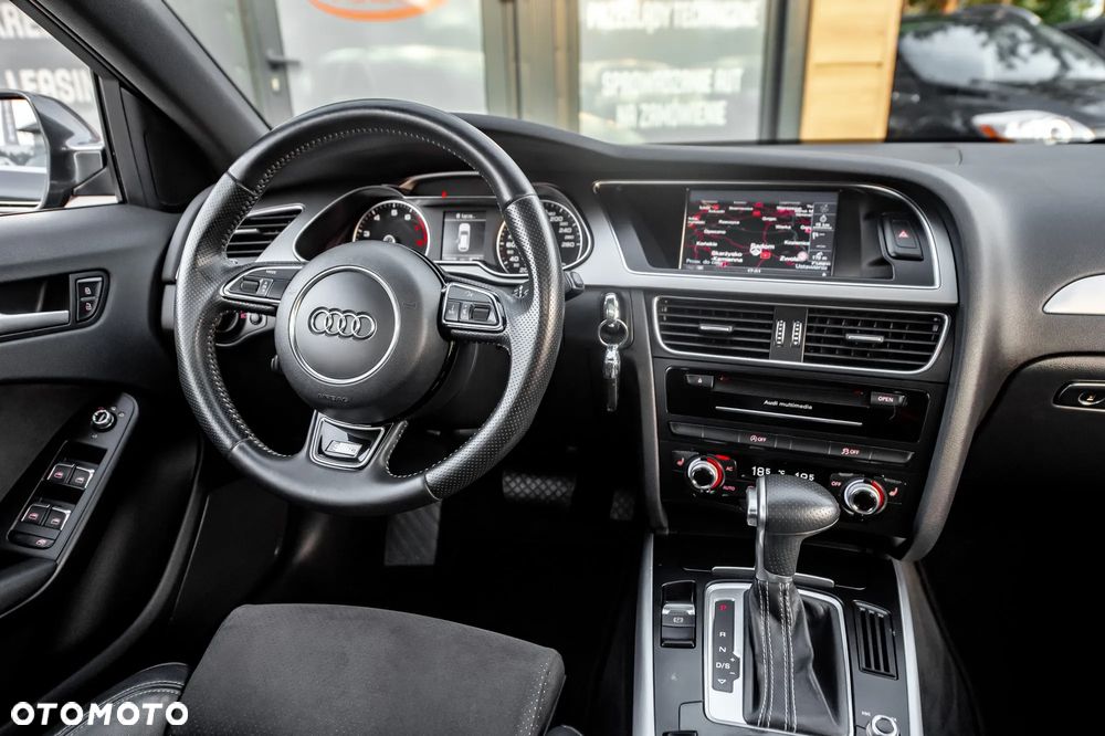 Audi A4 Avant 2.0 TFSI quattro S tronic S line Sportpaket - 24