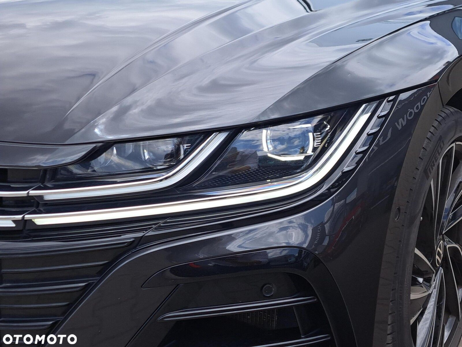 Volkswagen Arteon 2.0 TSI 4Motion R DSG - 9