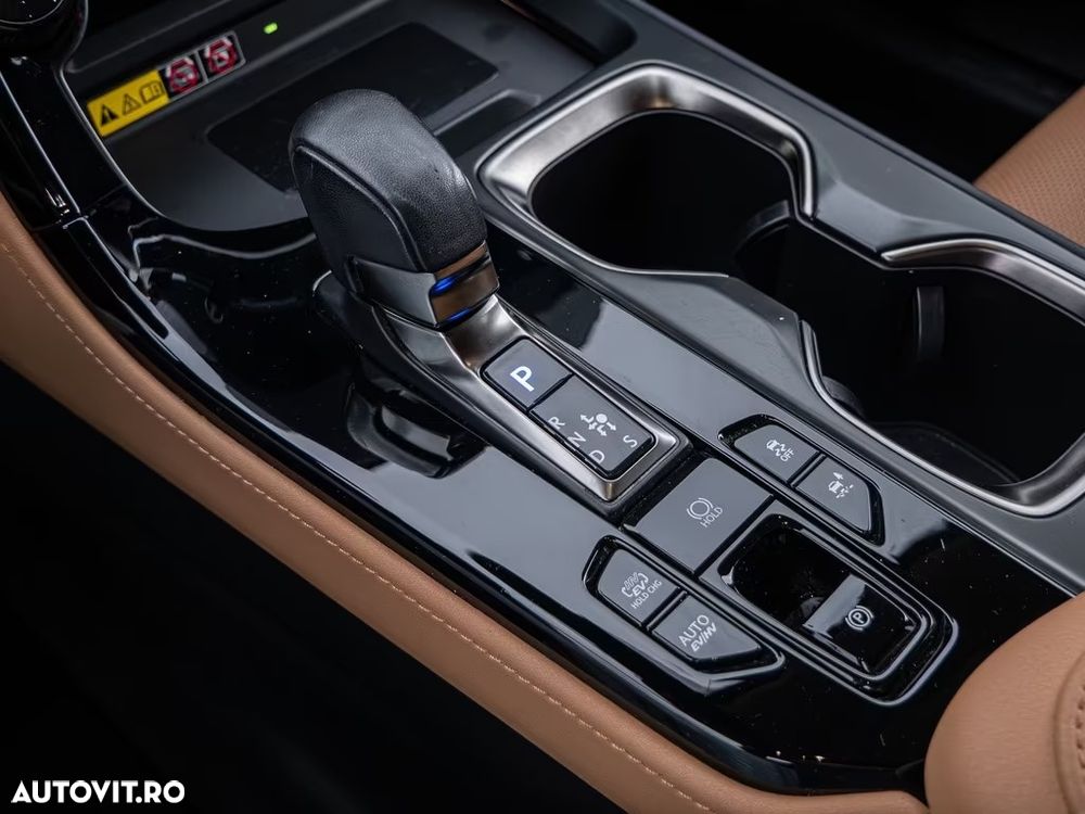 Lexus Seria NX 450h+ E-FOUR Executive Line - 16