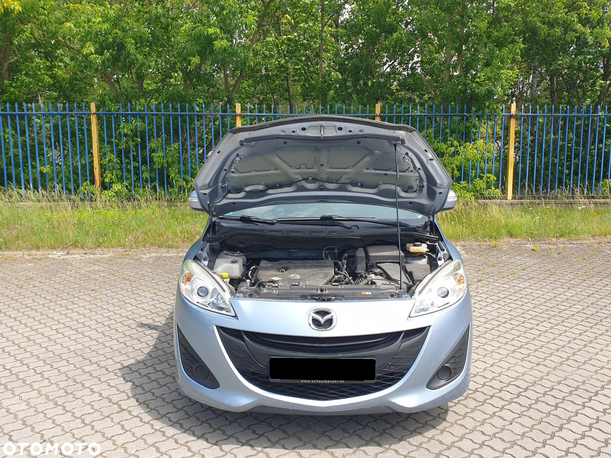 Mazda 5 - 11