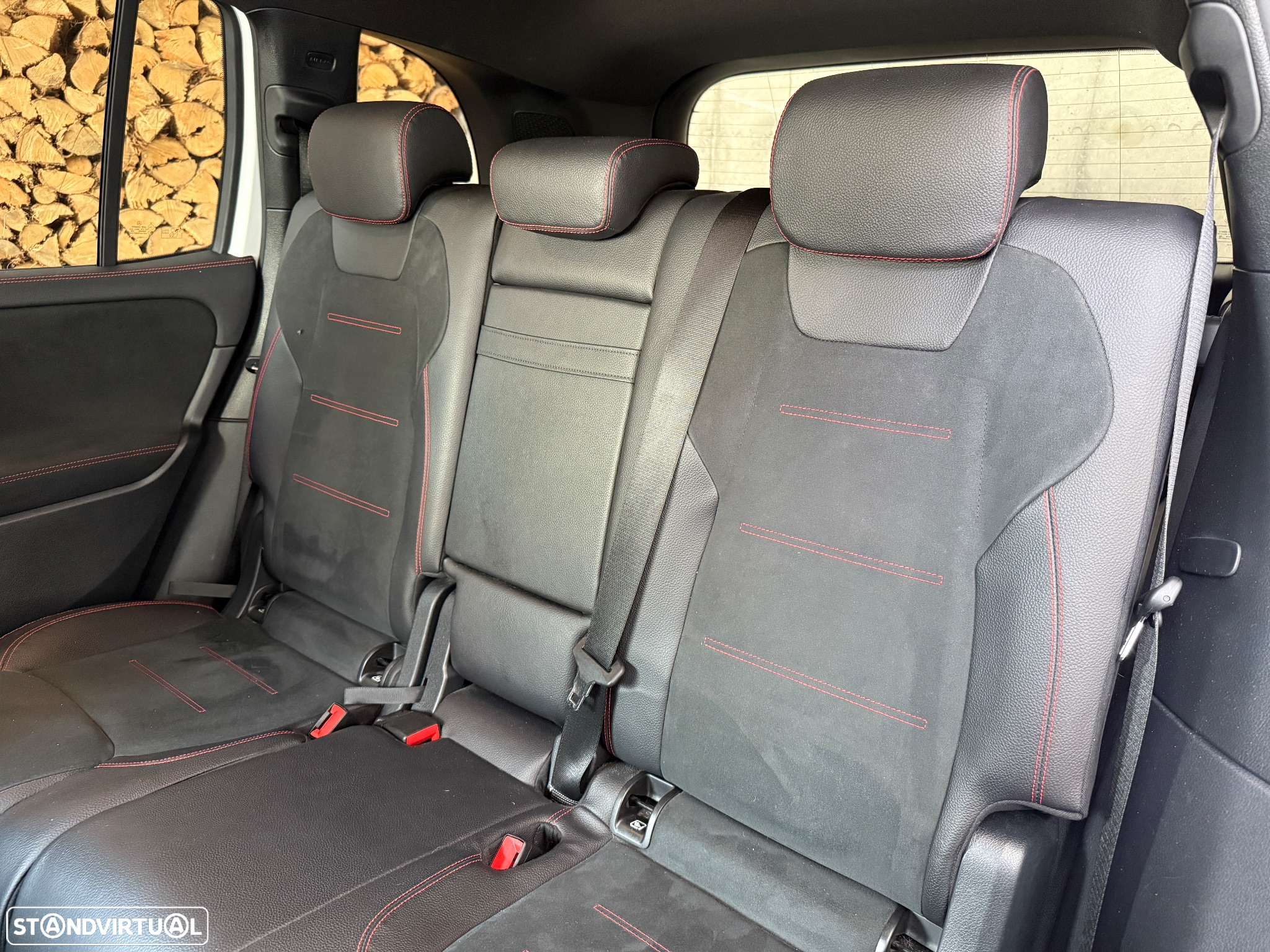 Mercedes-Benz GLB 180 d AMG Line - 21