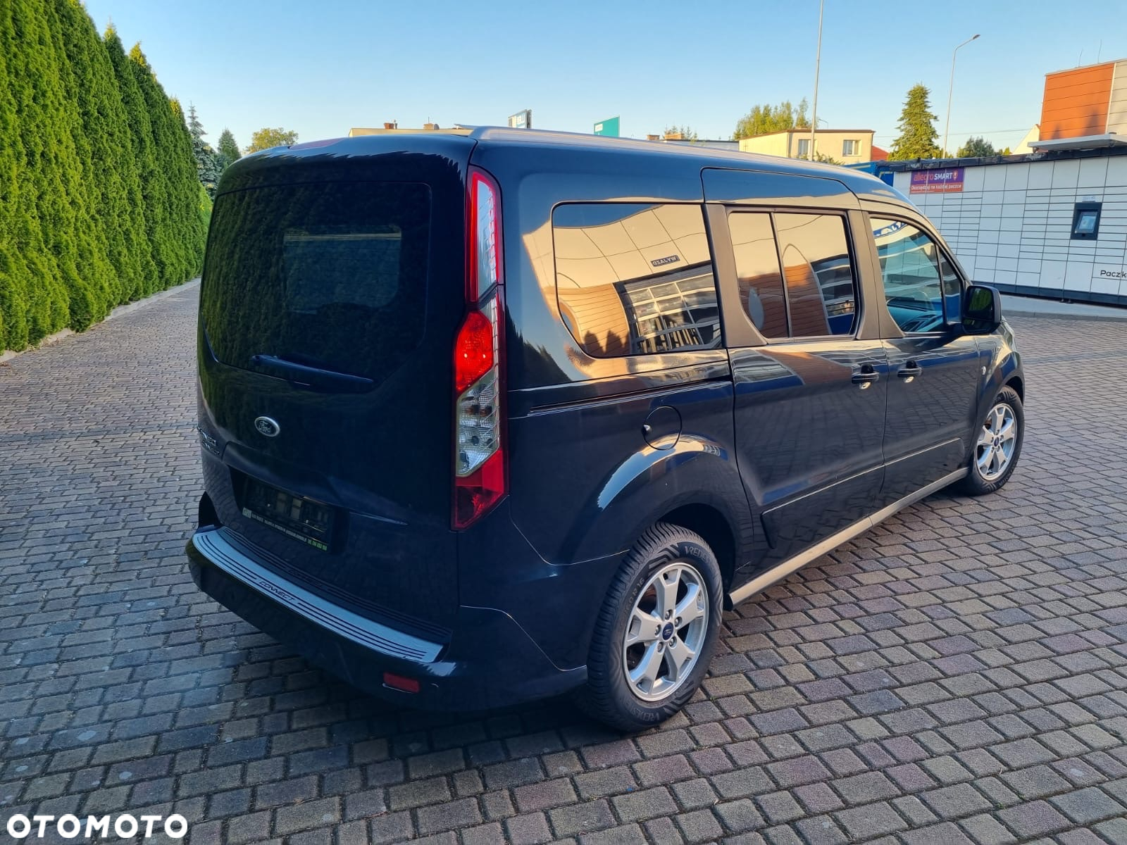 Ford Tourneo Connect Grand 1.6 TDCi Titanium - 11