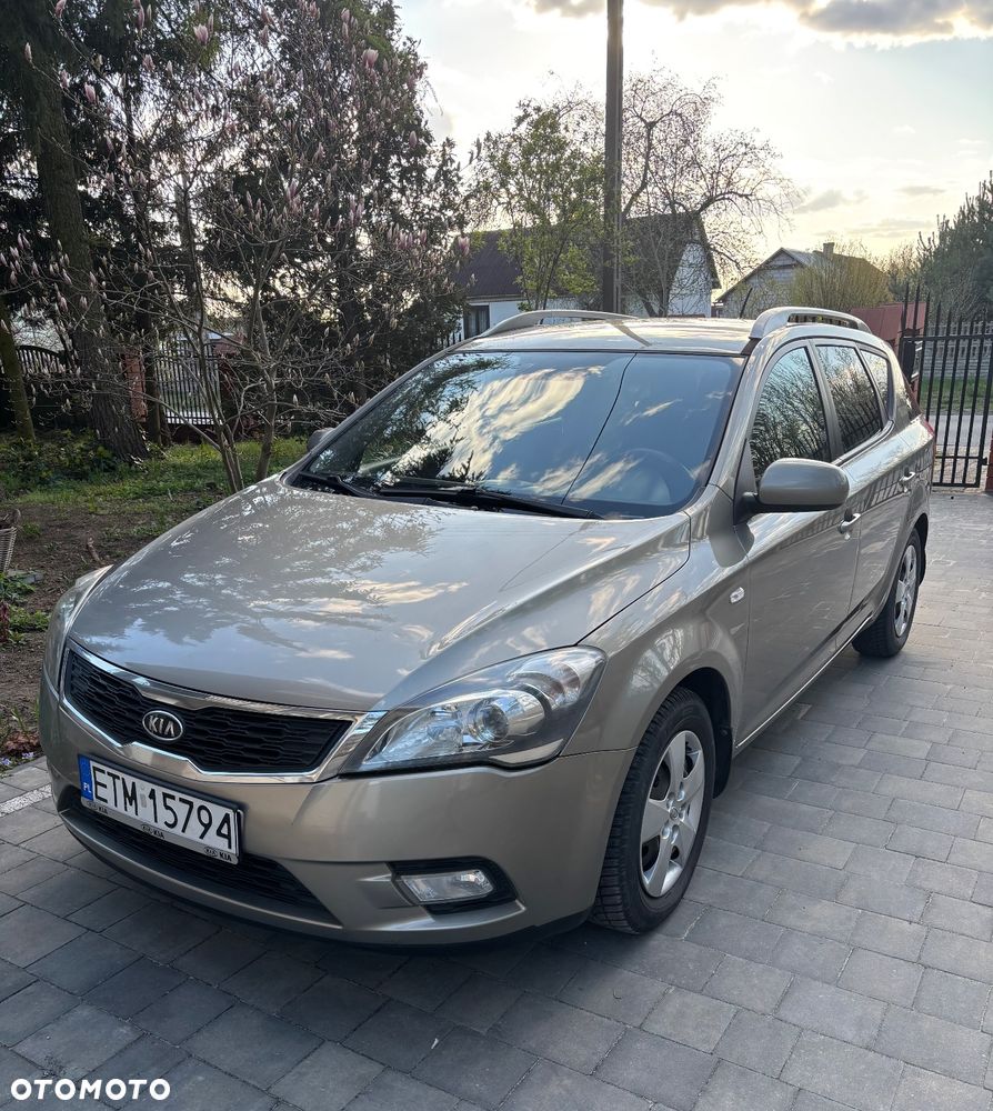 Kia Ceed 1.6 Crdi M - 2