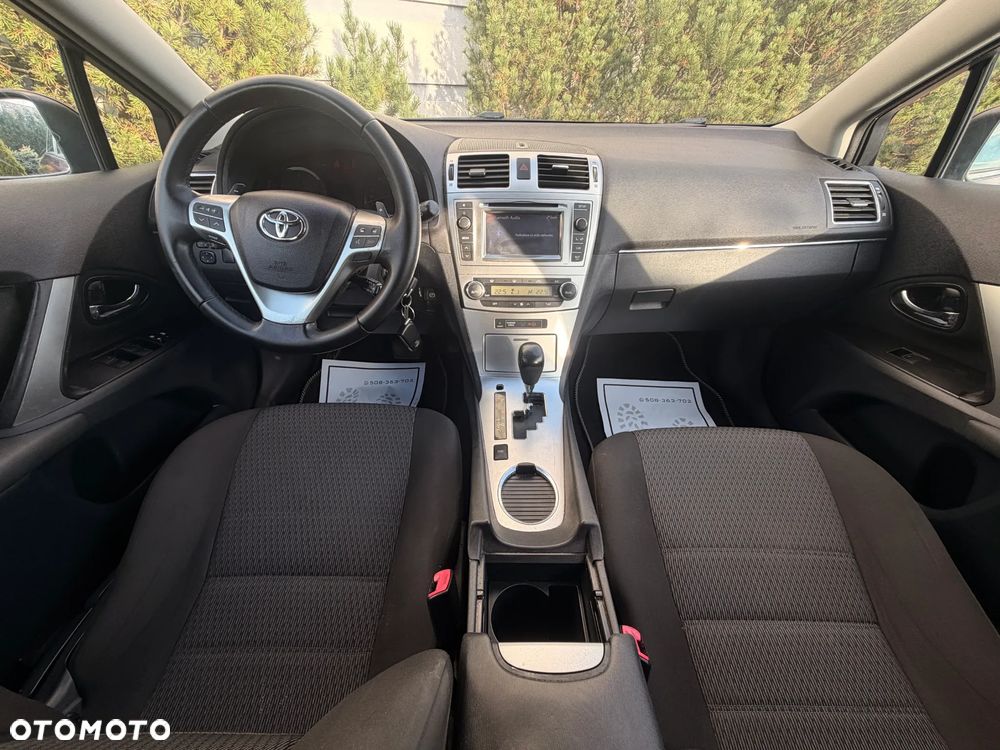 Toyota Avensis 1.8 Multidrive S Executive - 3
