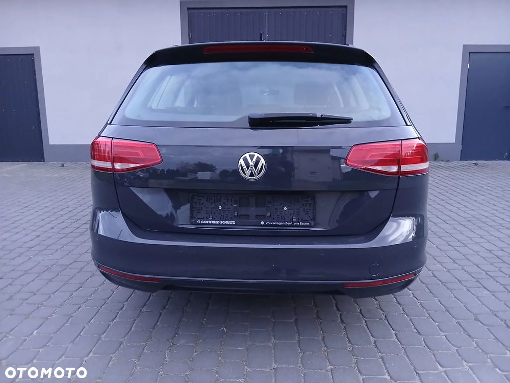 Volkswagen Passat 2.0 TDI (BlueMotion Technology) Comfortline - 6