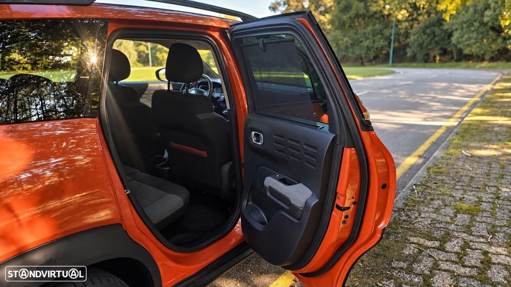 Citroën C3 Aircross 1.6 BlueHDi Feel S&S - 33