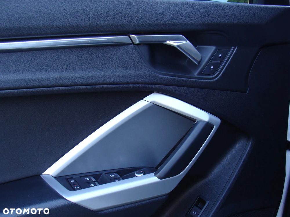 Audi Q3 35 TFSI mHEV Advanced S tronic - 33