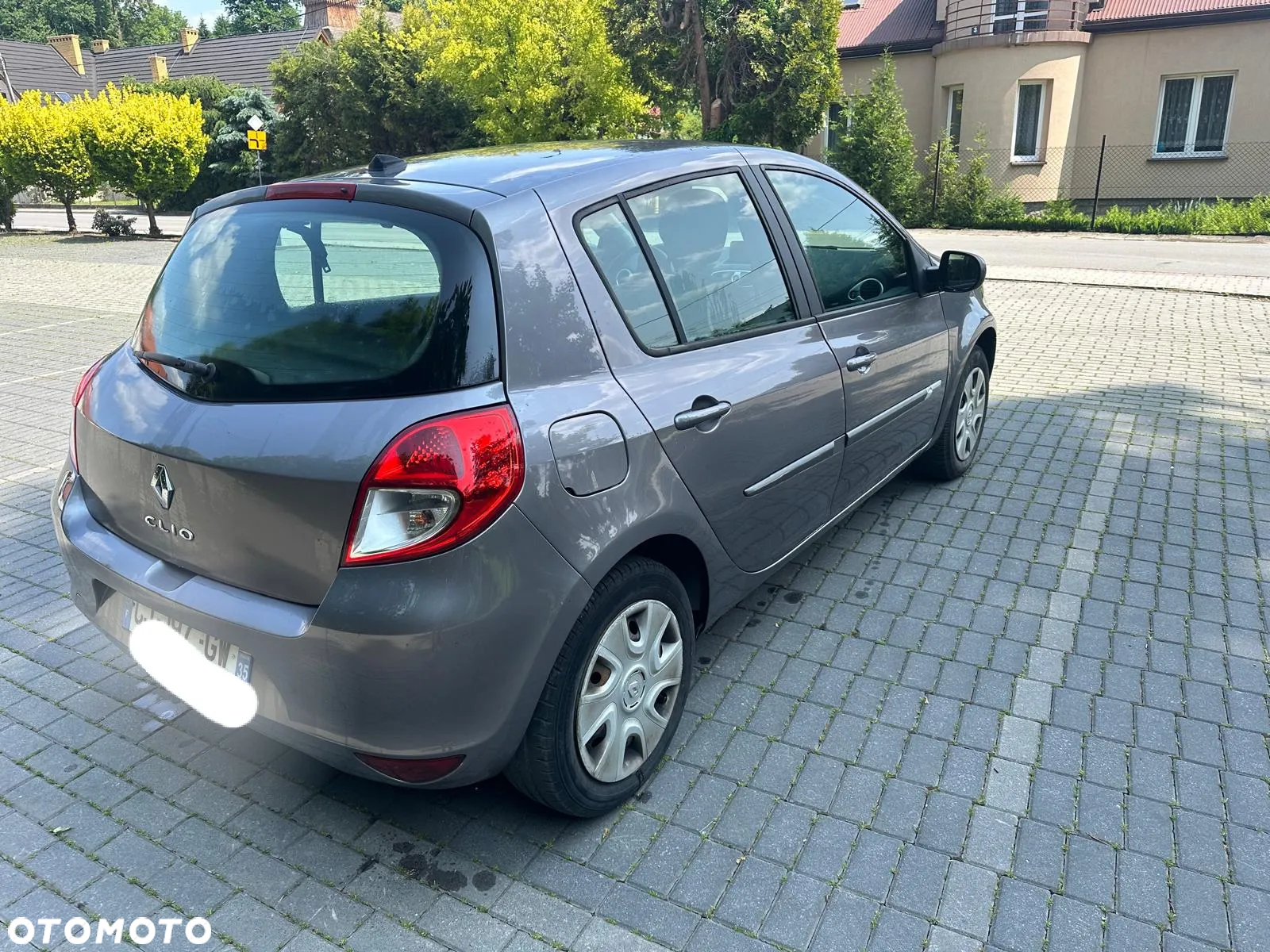 Renault Clio 1.2 16V 75 GPS - 4