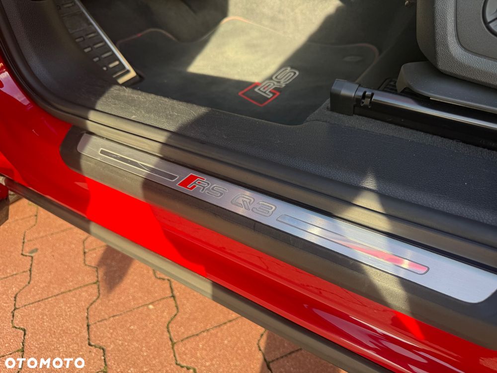 Audi RS Q3 Sportback - 19
