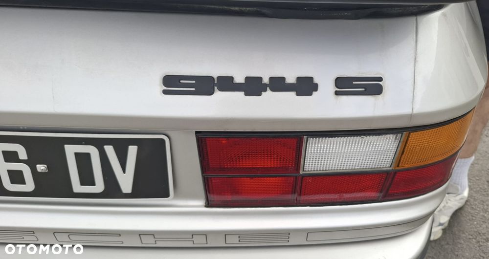 Porsche 944 3.0 S2 - 8
