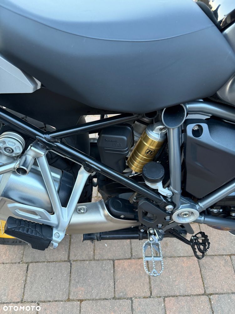 BMW R1250 GS Adventure - 16