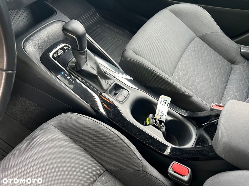 Toyota Corolla 1.8 Hybrid GPF Comfort - 18