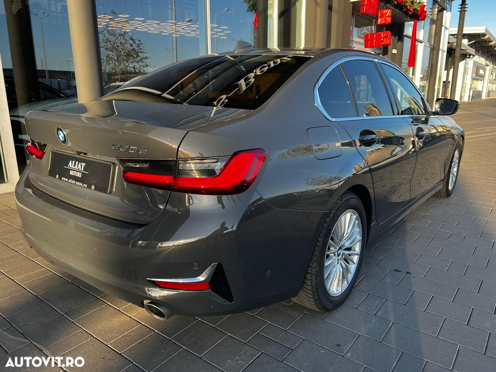 BMW Seria 3 330e Aut. Luxury Line - 6