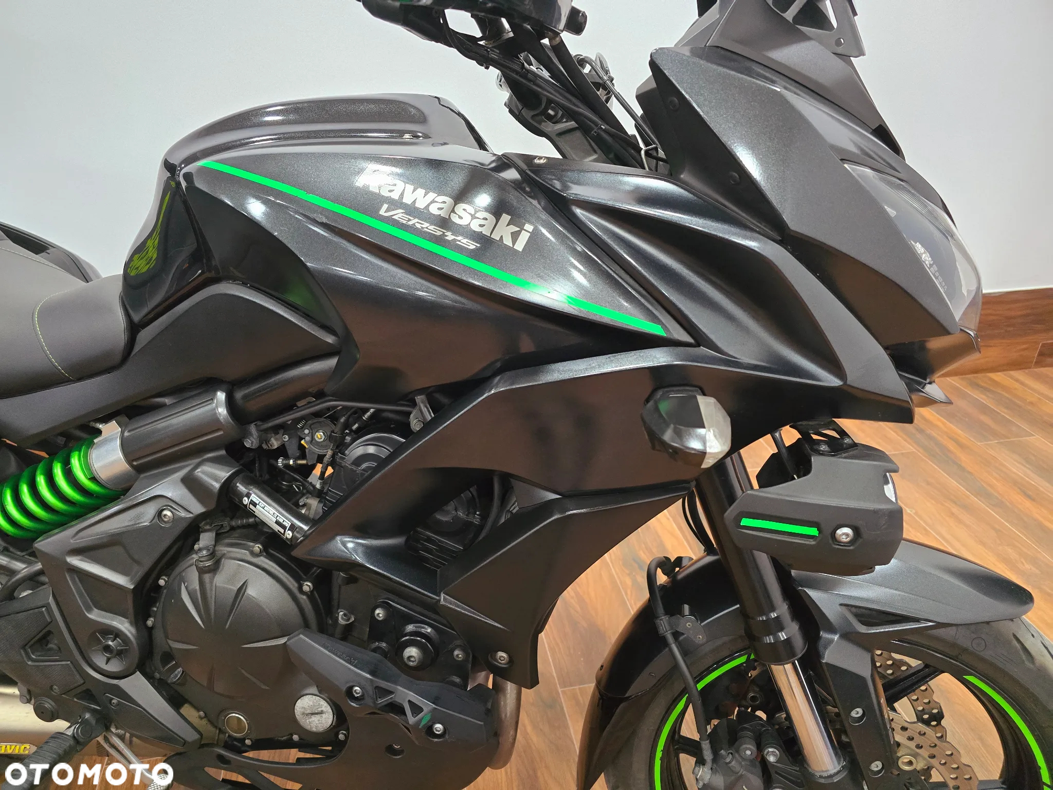 Kawasaki Versys 650 - 17