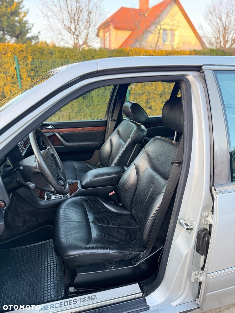 Mercedes-Benz Klasa S 320 - 22