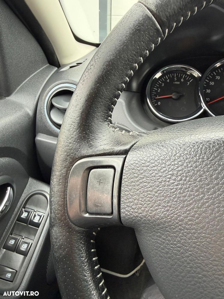 Dacia Duster dCi 110 FAP 4x4 Prestige - 20