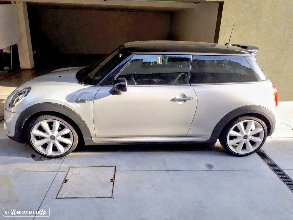 MINI 3 Portas Cooper SD - 3