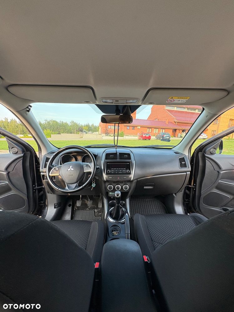Mitsubishi ASX 1.6 Inform - 15