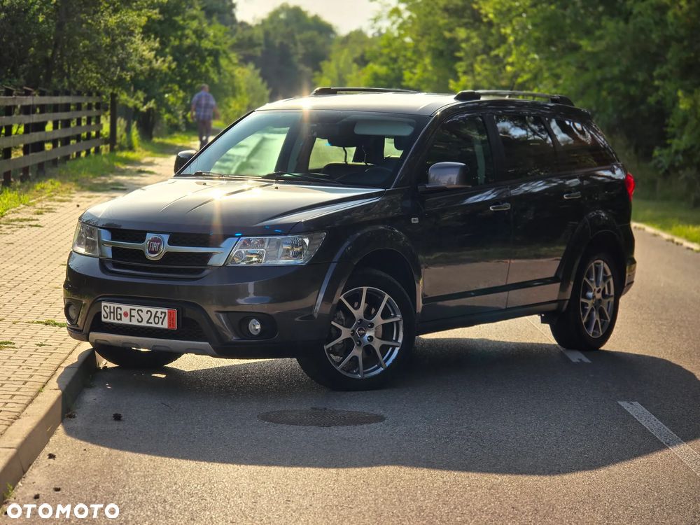Fiat Freemont 2.0 Multijet Lounge AWD - 3