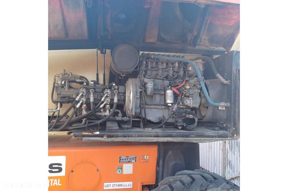 JLG 1200 SJP - 12