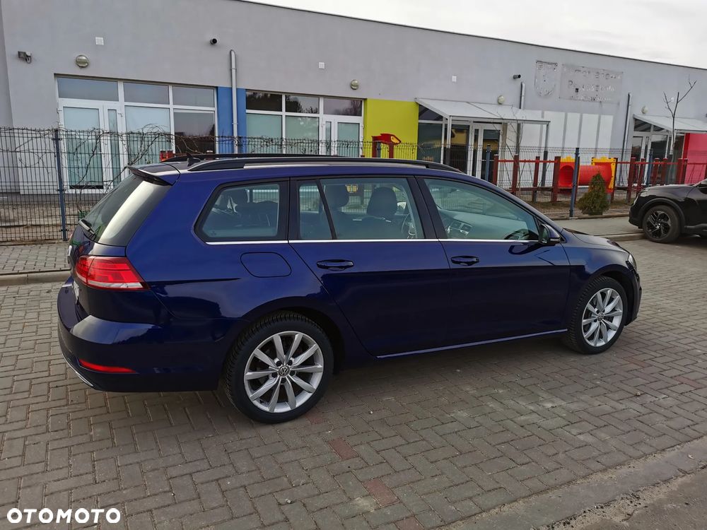 Volkswagen Golf 1.6 TDI BMT Highline - 9