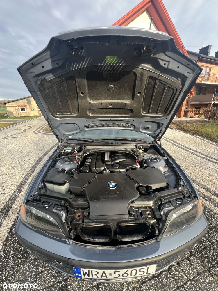 BMW Seria 3 318i Edition Exclusive - 7