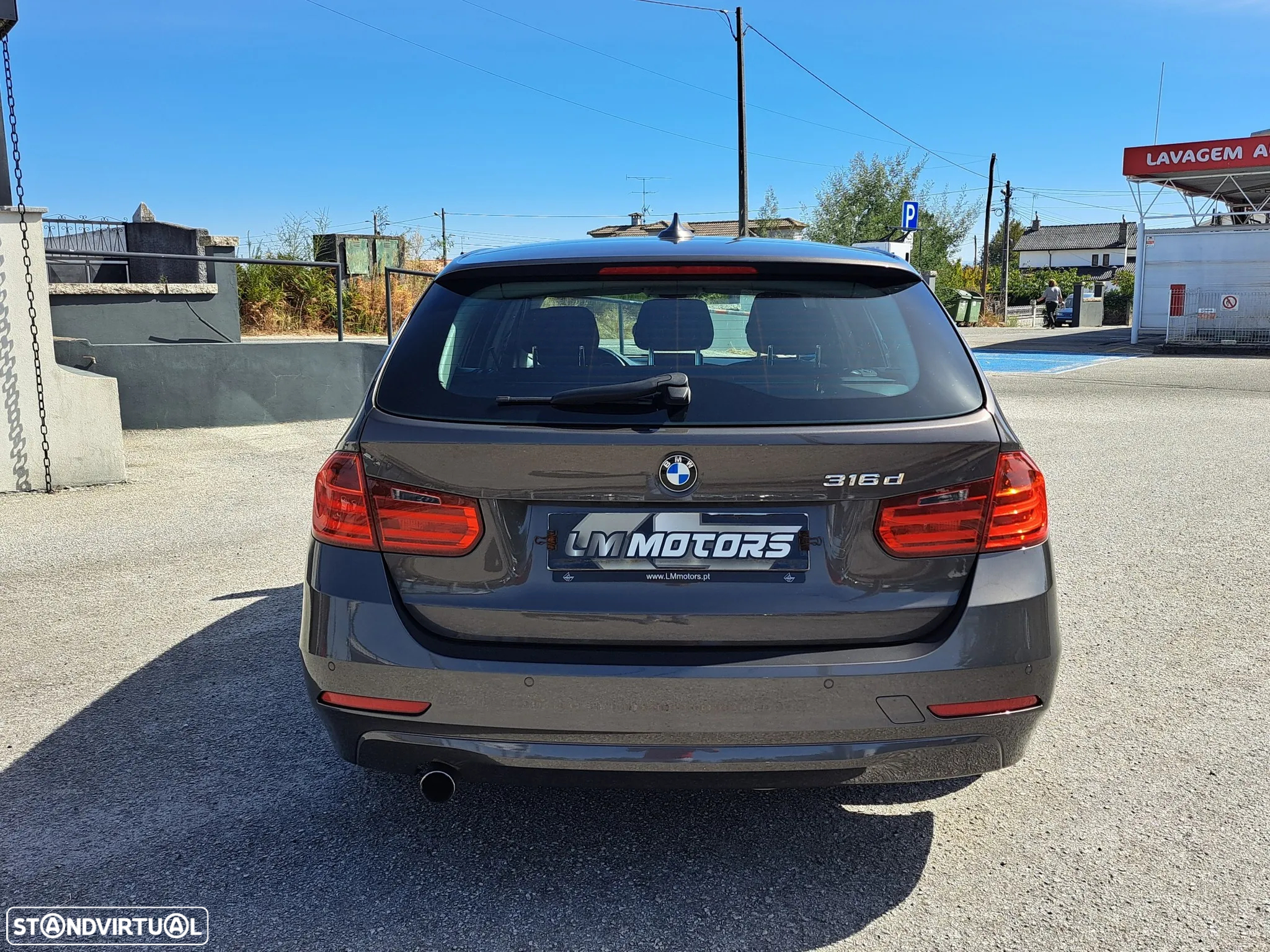 BMW 316 d Touring - 12