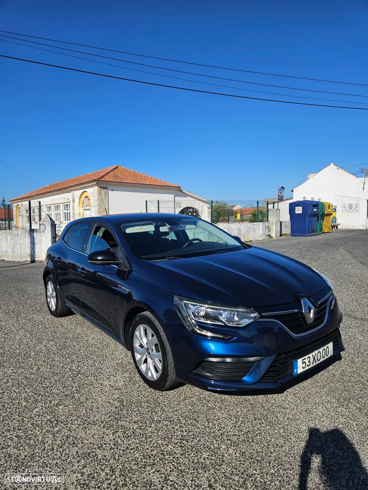 Renault Mégane - 6