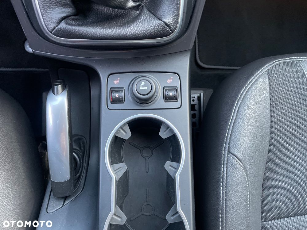 Ford Kuga - 15