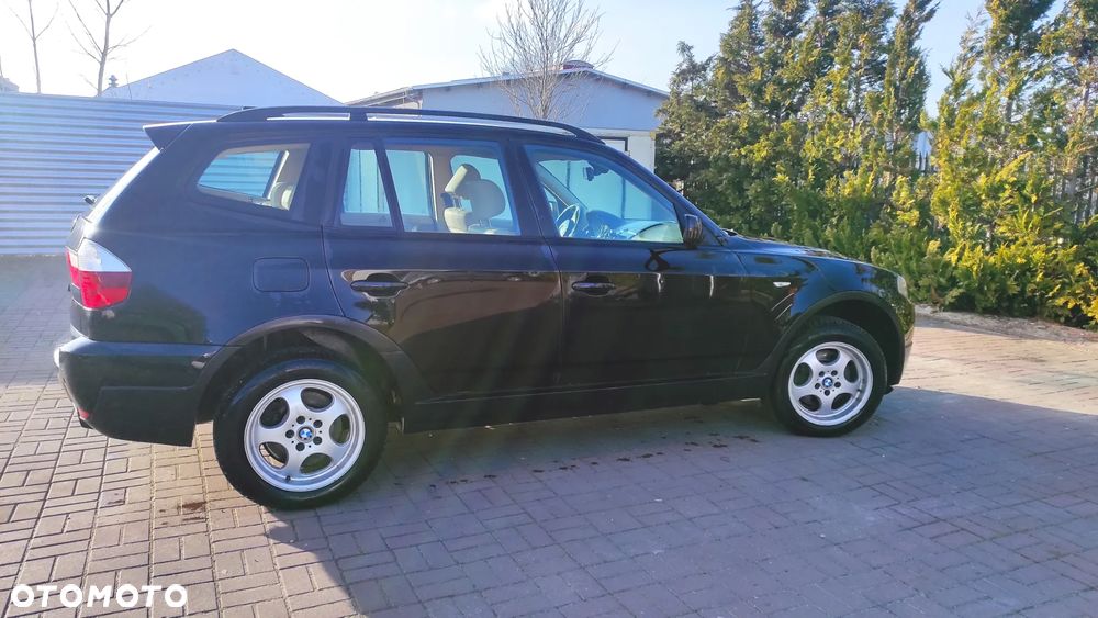 BMW X3 2.0i - 1