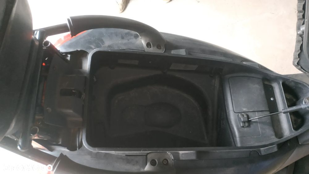 Piaggio X9 - 22