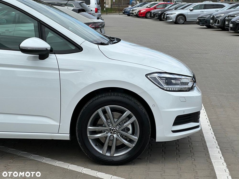 Volkswagen Touran 1.5 TSI EVO Comfortline Plus DSG - 4