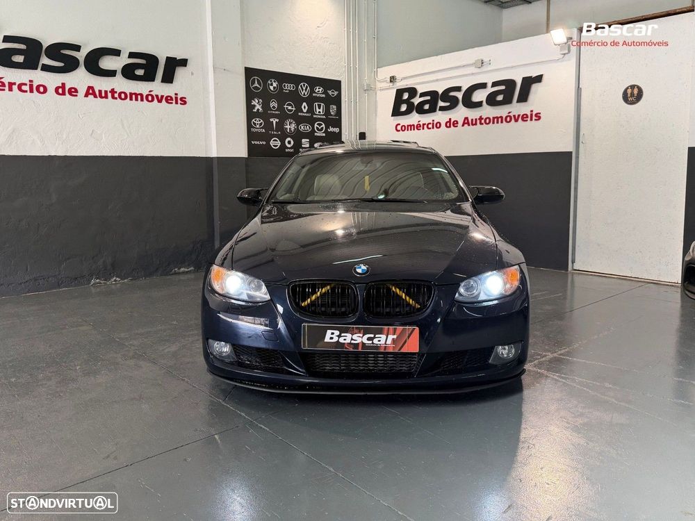 BMW 335 d Auto - 3