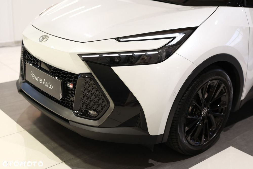 Toyota C-HR - 33