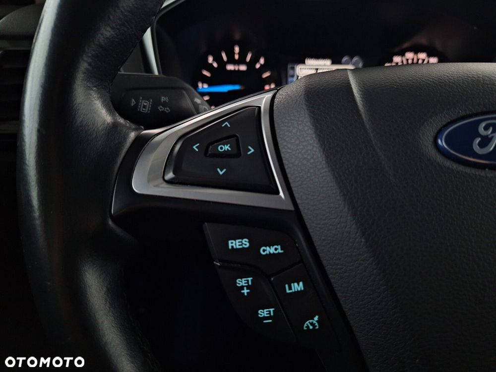 Ford Mondeo 2.0 EcoBlue Titanium - 37