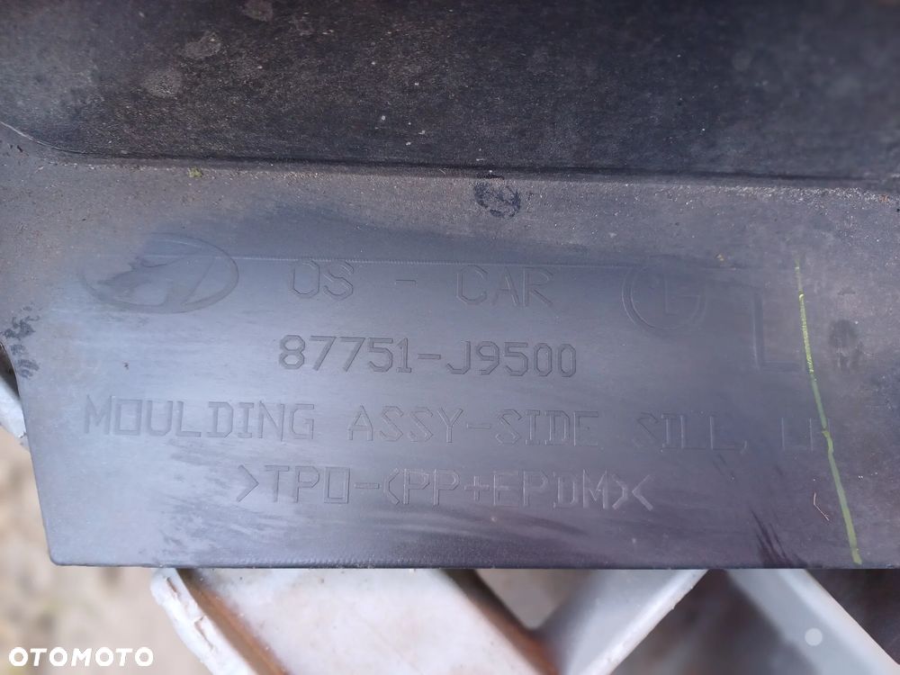 Listwa próg plastikowy lewy Hyundai Kona 17-21r - 7