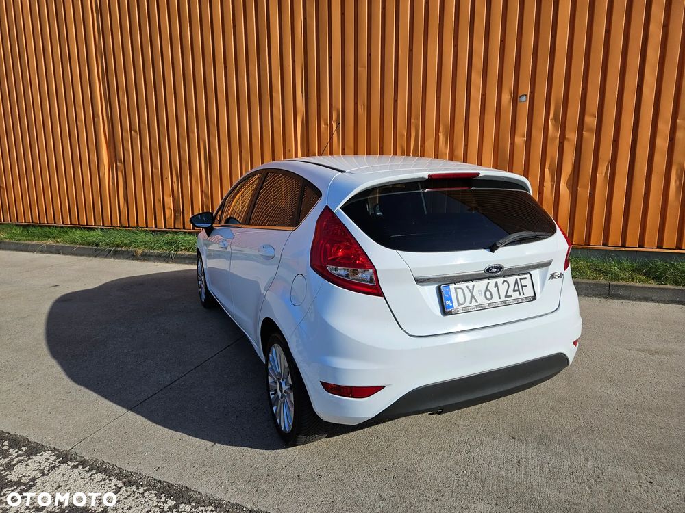 Ford Fiesta 1.6 Ti-VCT Titanium - 6