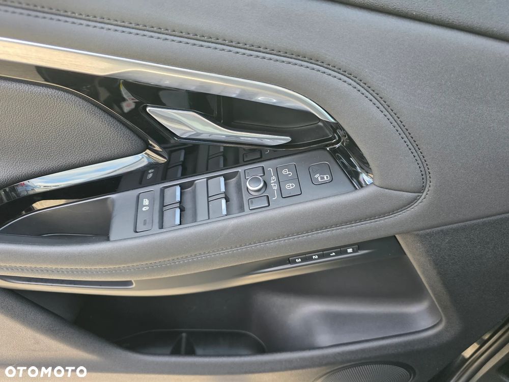 Land Rover Range Rover Evoque - 26