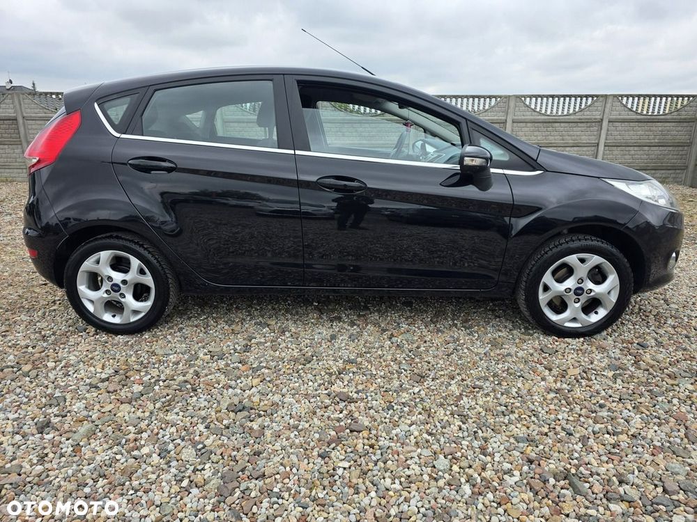 Ford Fiesta - 14