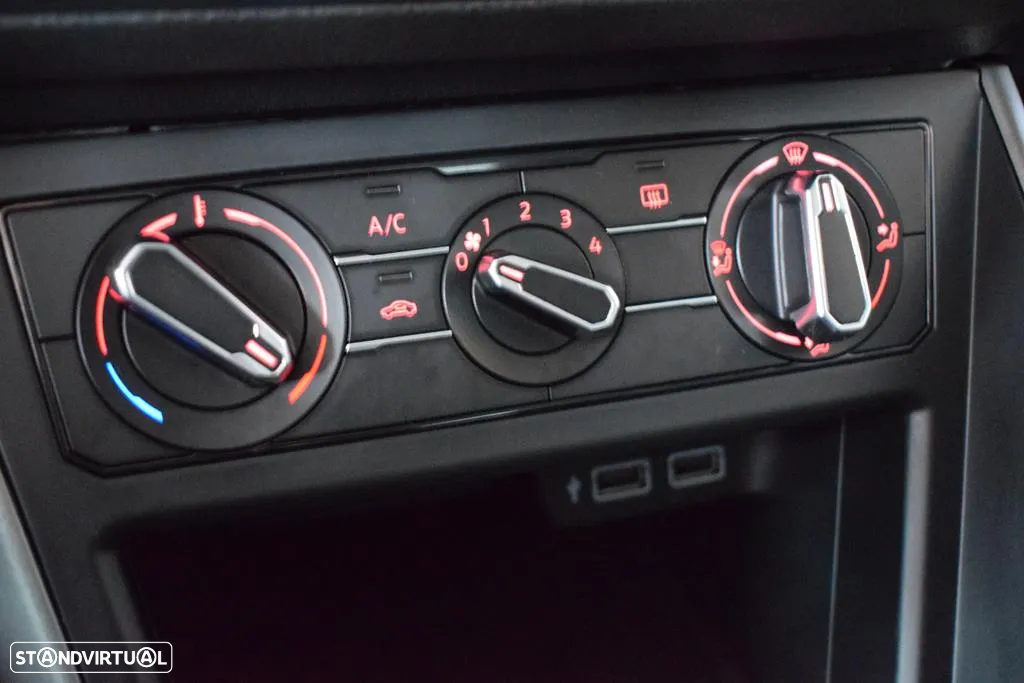 VW Polo 1.6 TDI Confortline - 14