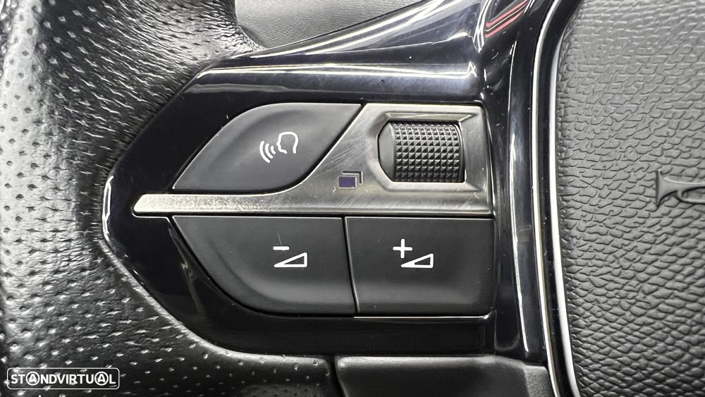 Peugeot 5008 1.6 BlueHDi GT Line - 30