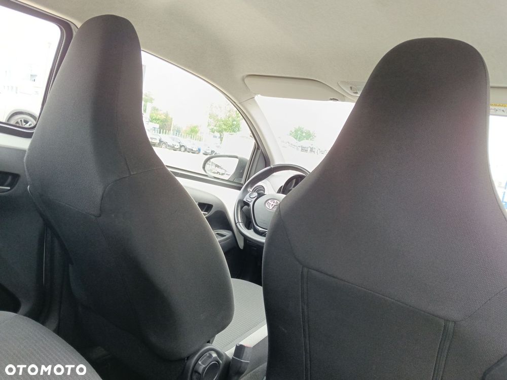 Toyota Aygo - 12