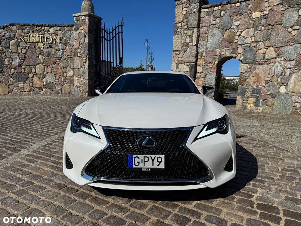 Lexus RC - 3