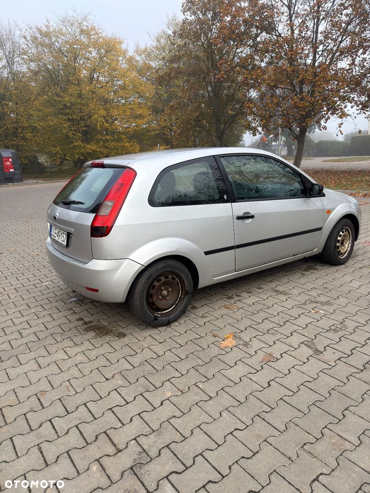 Ford Fiesta - 3