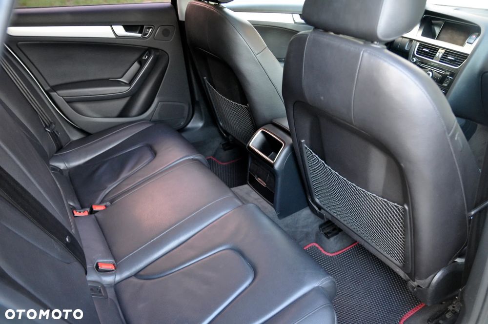 Audi A4 Limousine - 7