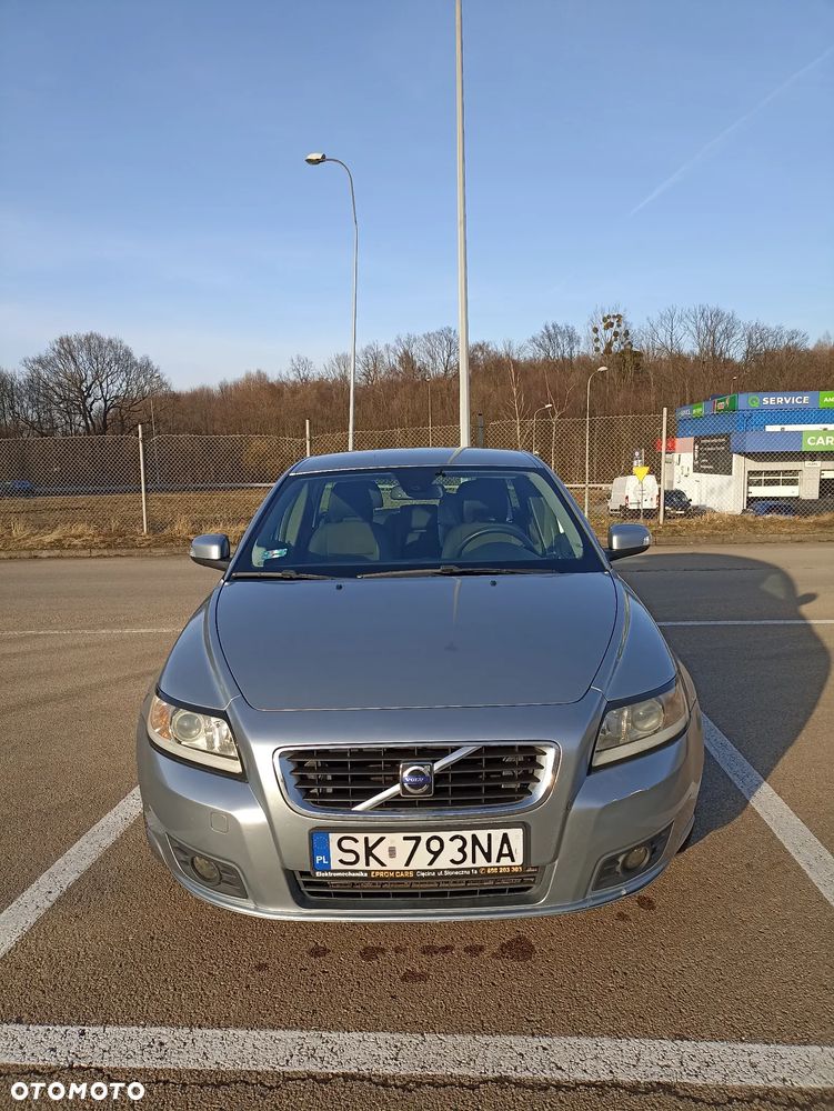 Volvo V50 2.0D DPF Powershift Kinetic - 3